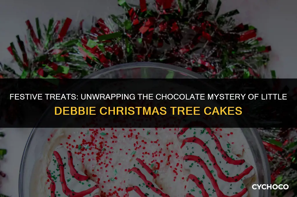 do little debbie christmas tree cakes have chocolate in them