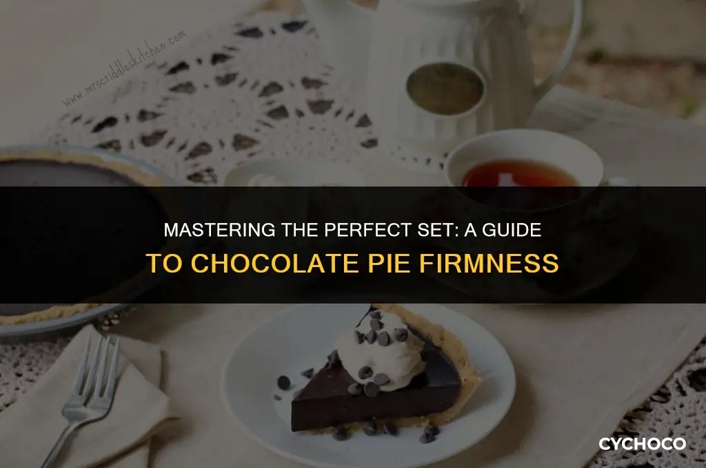 how long does a chocolate pie have to set